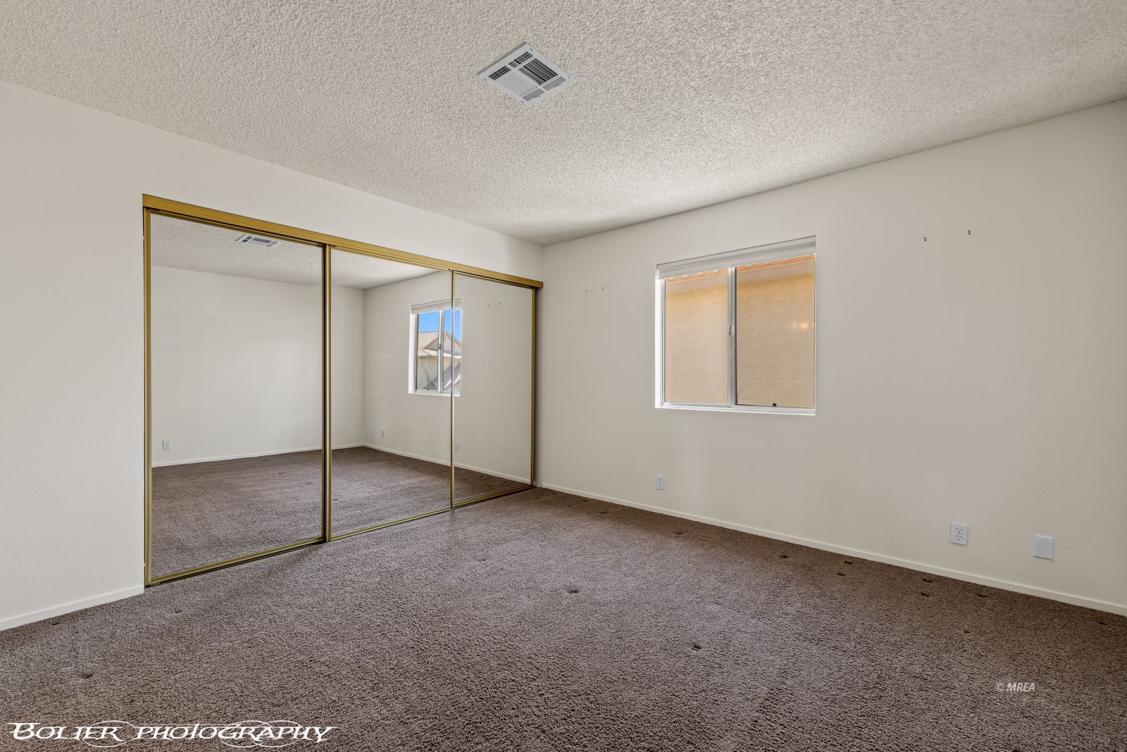 451  Mesa Blvd  #201