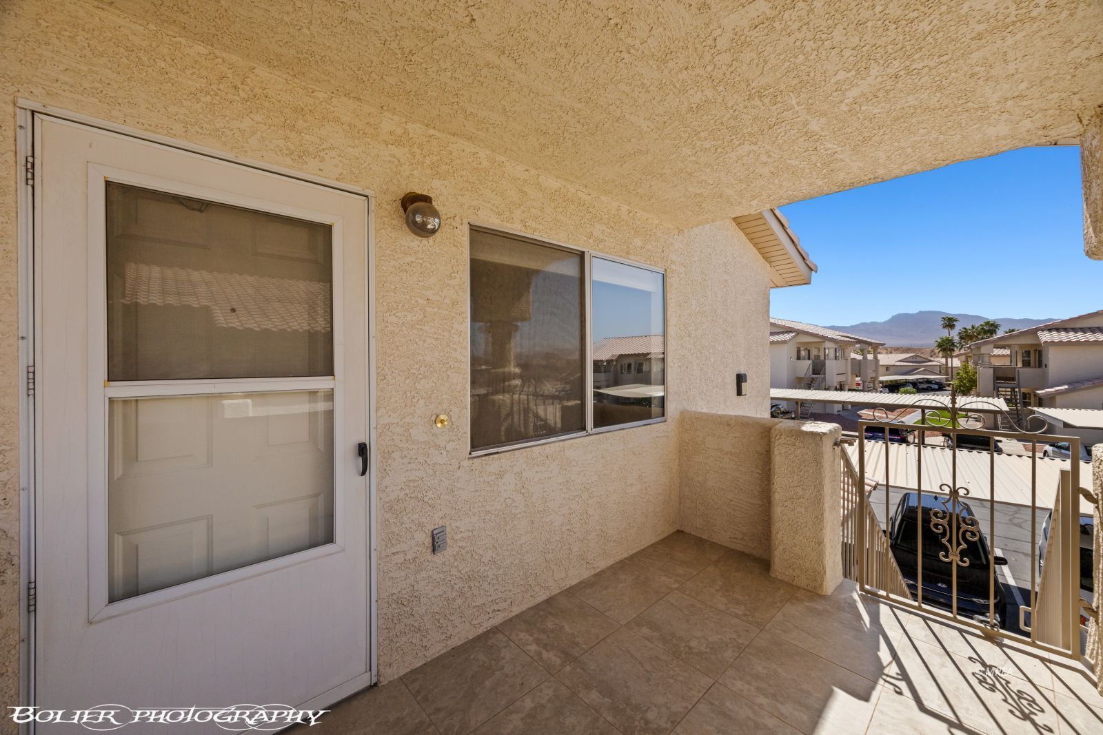 451  Mesa Blvd  #201