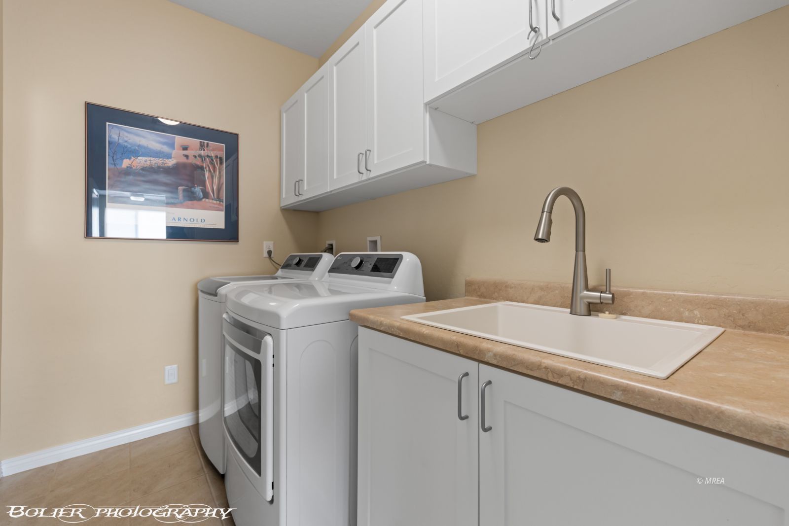 1018  Flagstone Bend 