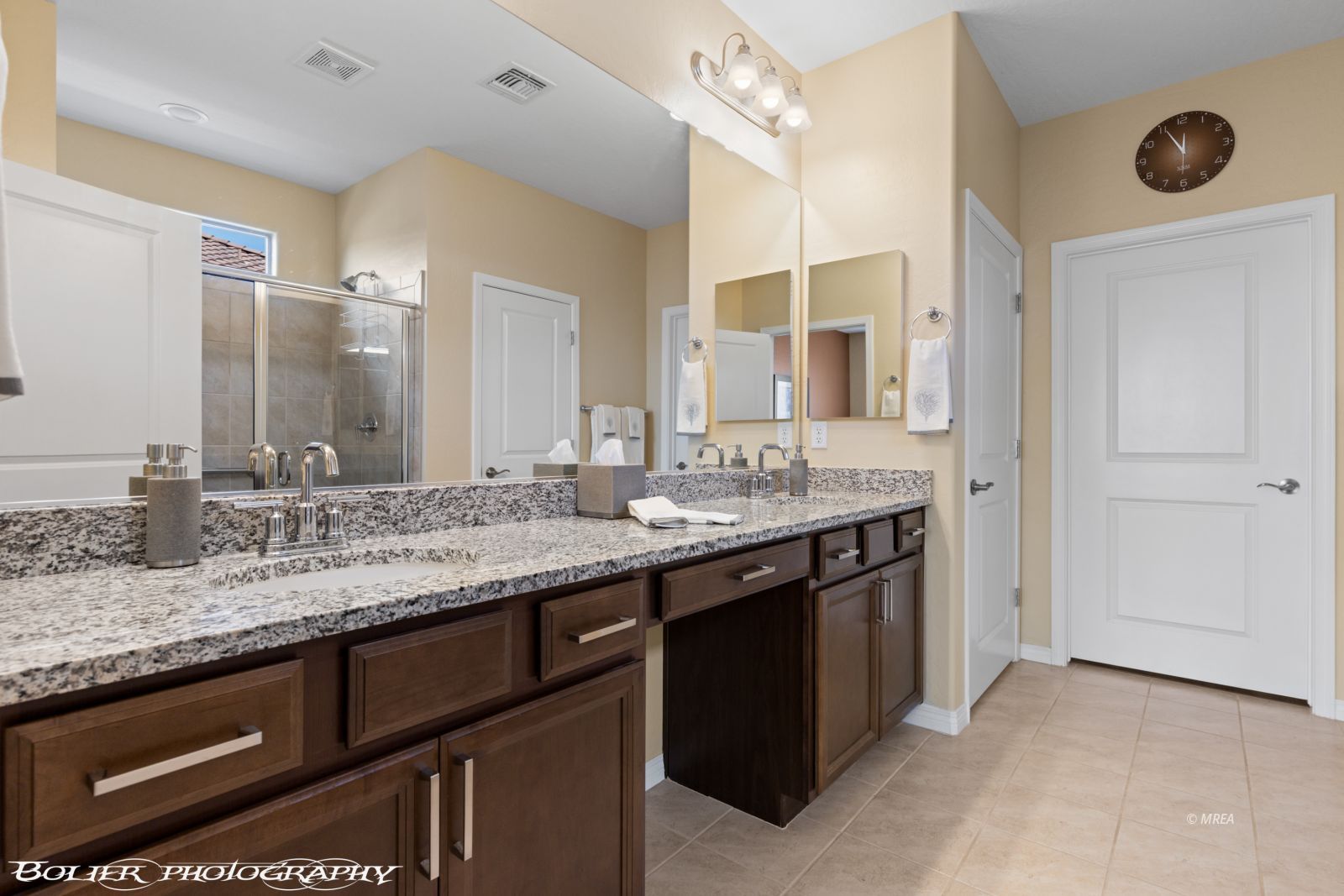 1018  Flagstone Bend 