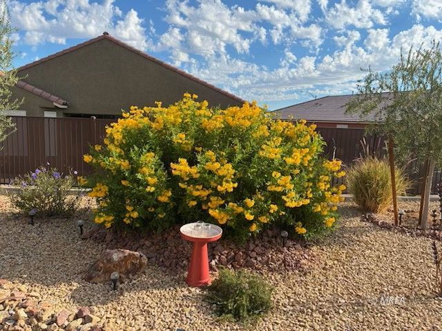 1018  Flagstone Bend 