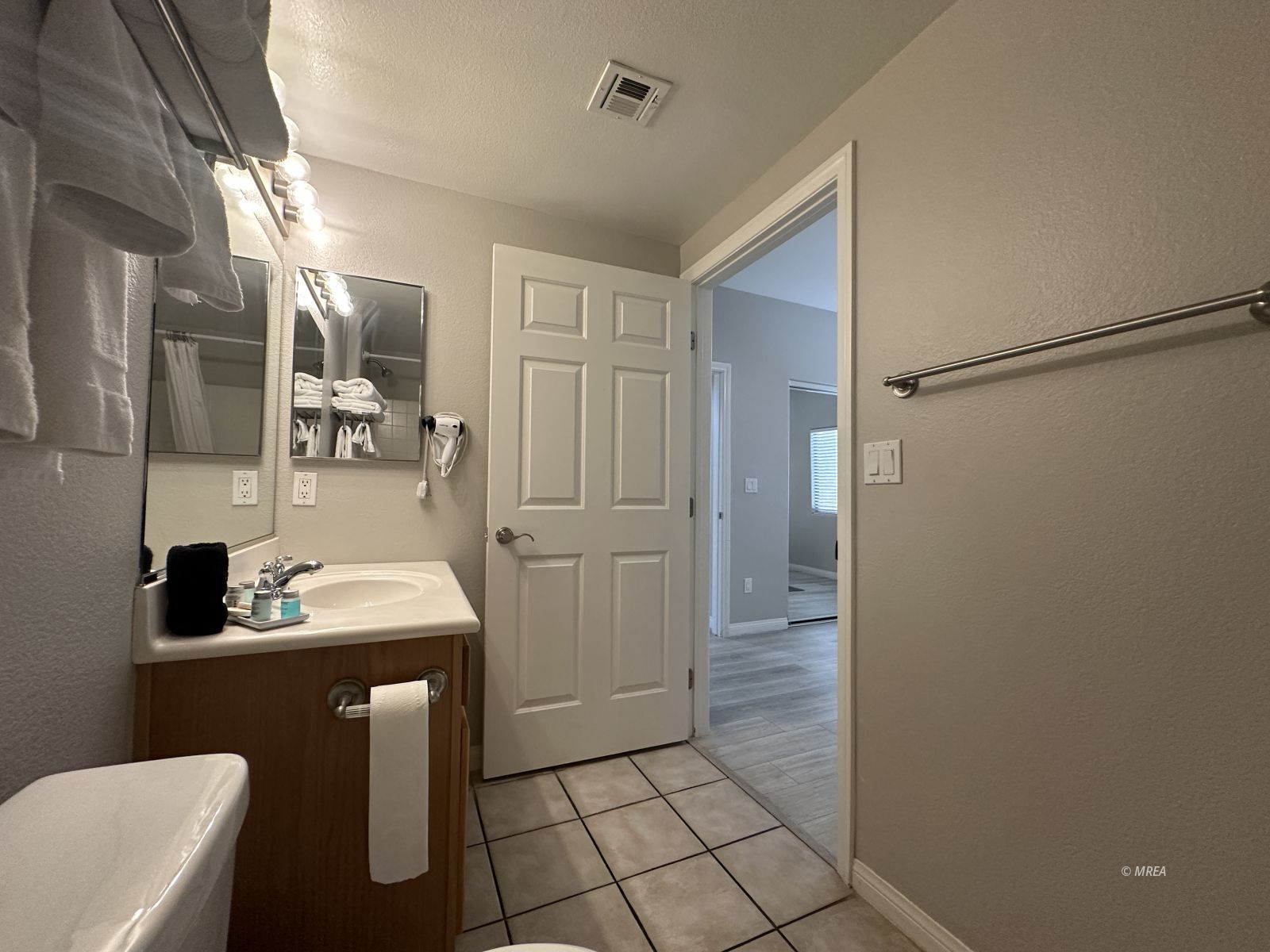 890  Kitty Hawk Dr #2411