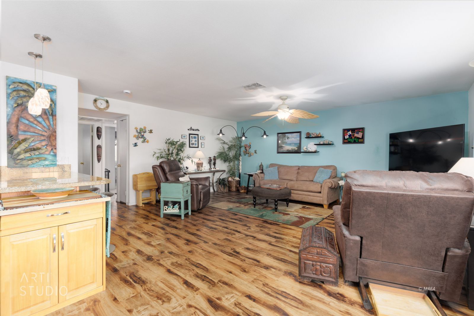 950  Mesquite Springs Dr #201