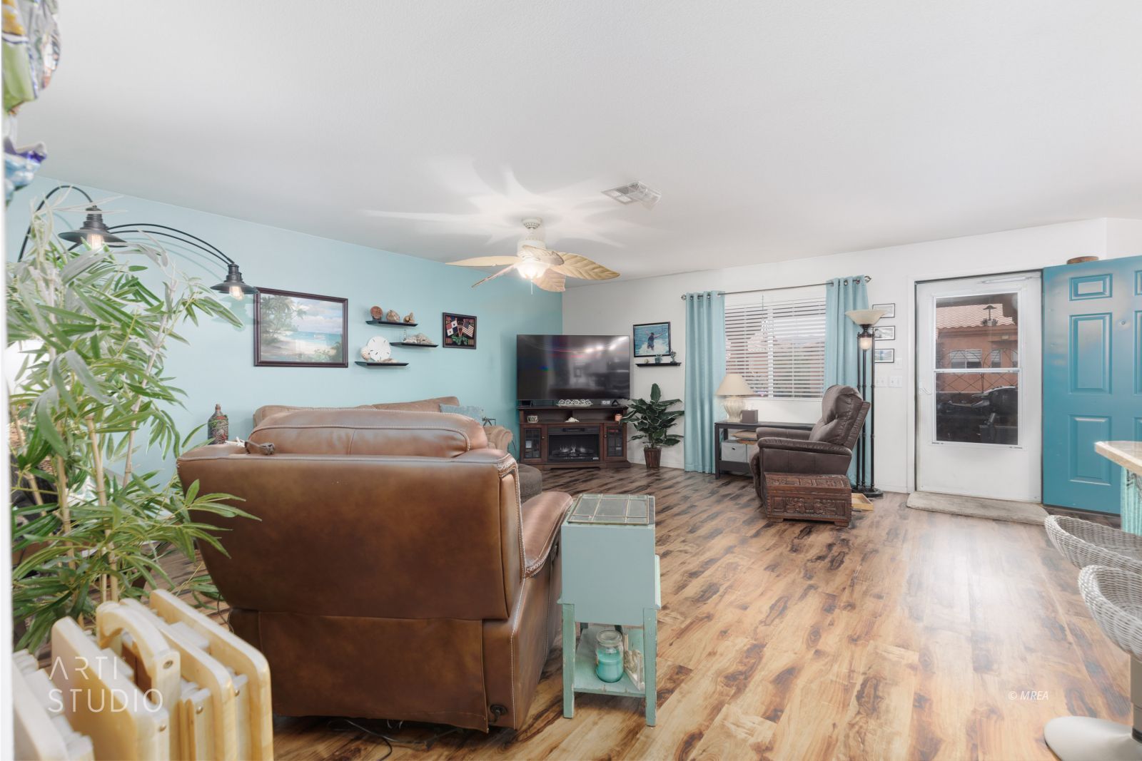 950  Mesquite Springs Dr #201