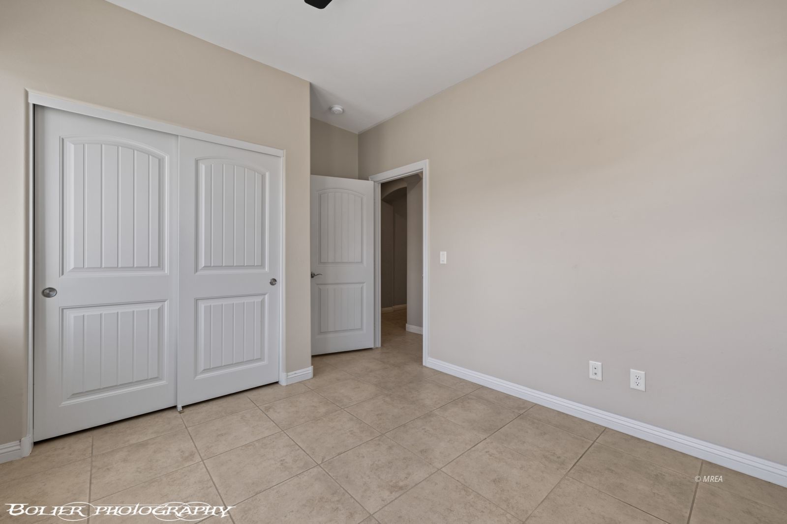 1355  Huntington Heights 