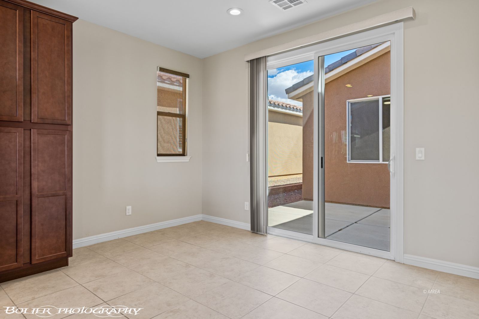 1355  Huntington Heights 