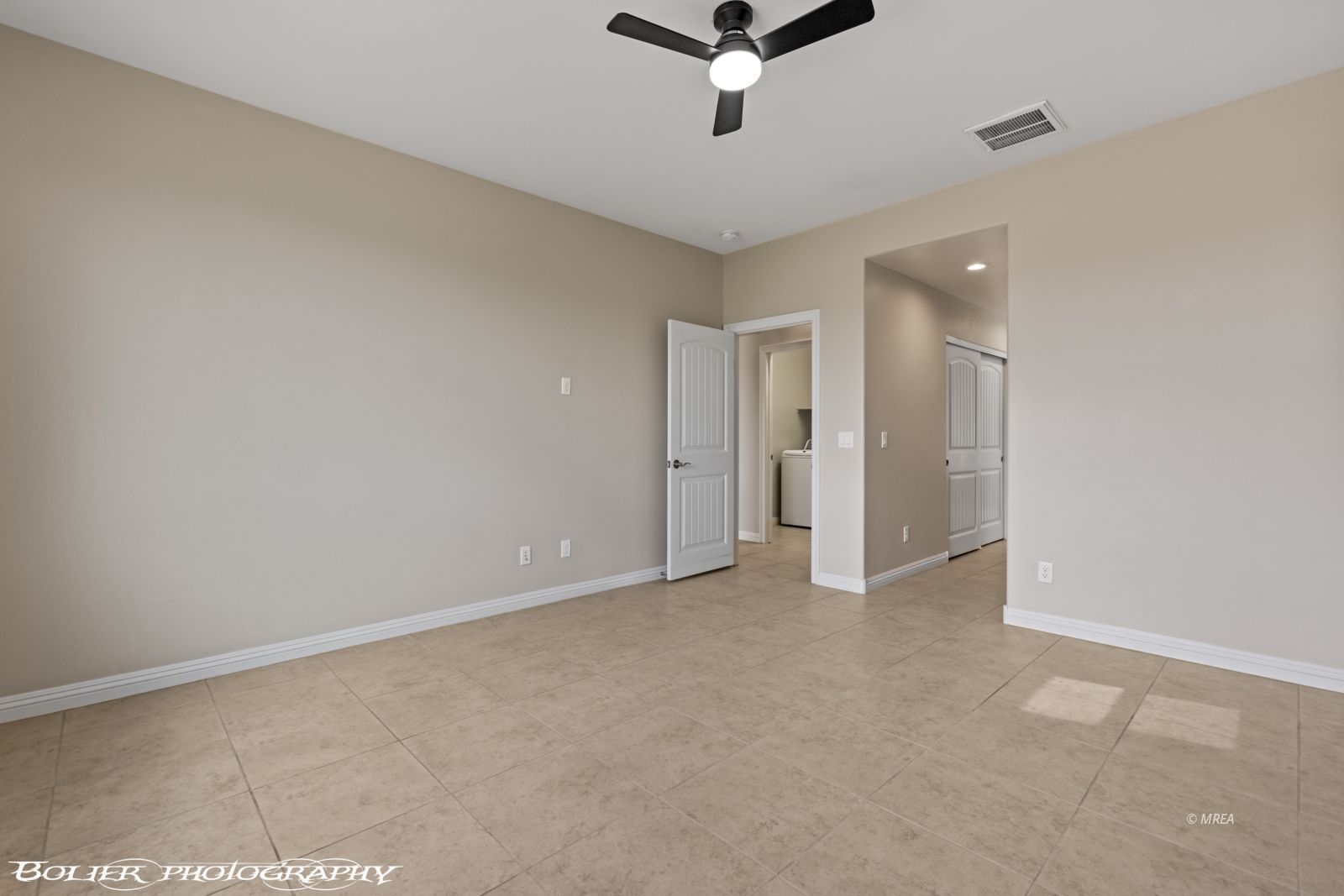 1355  Huntington Heights 