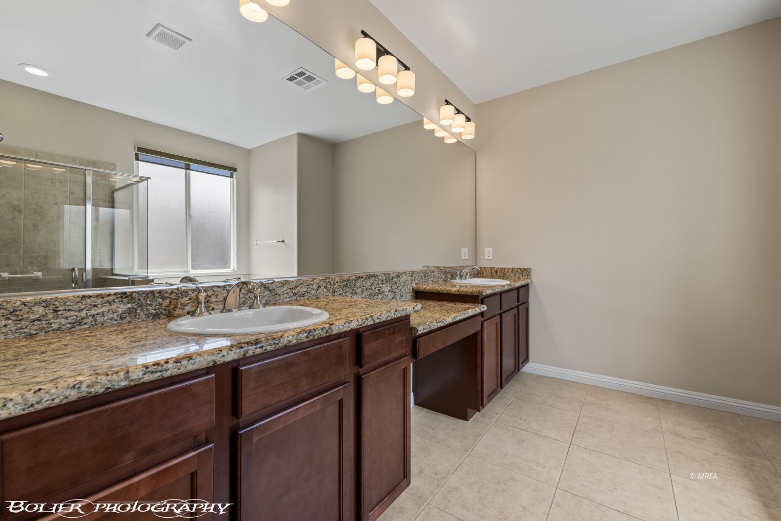 1355  Huntington Heights 