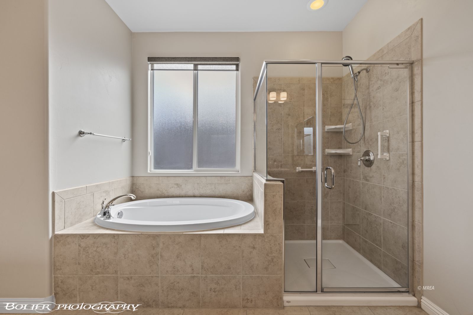 1355  Huntington Heights 