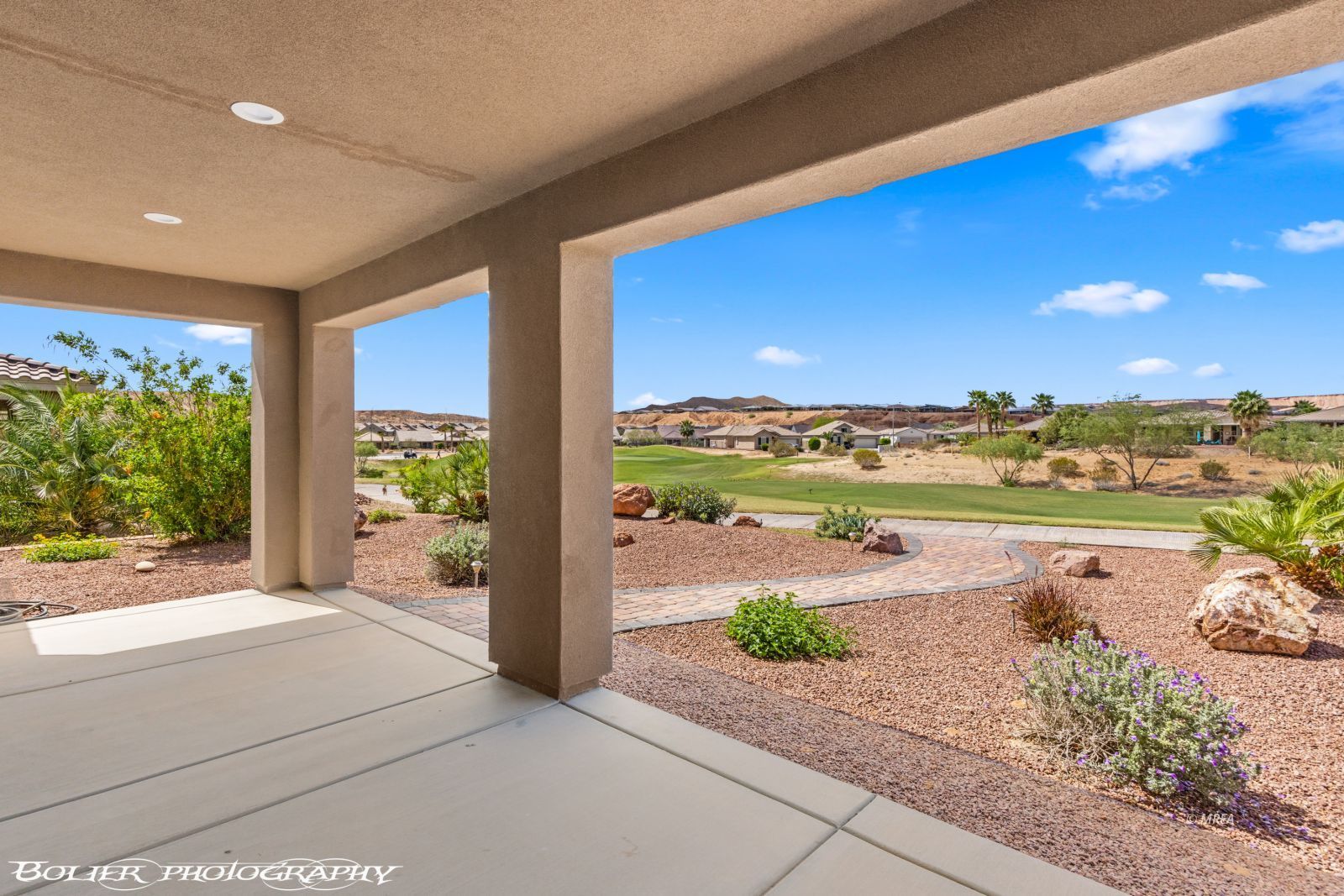 1355  Huntington Heights 