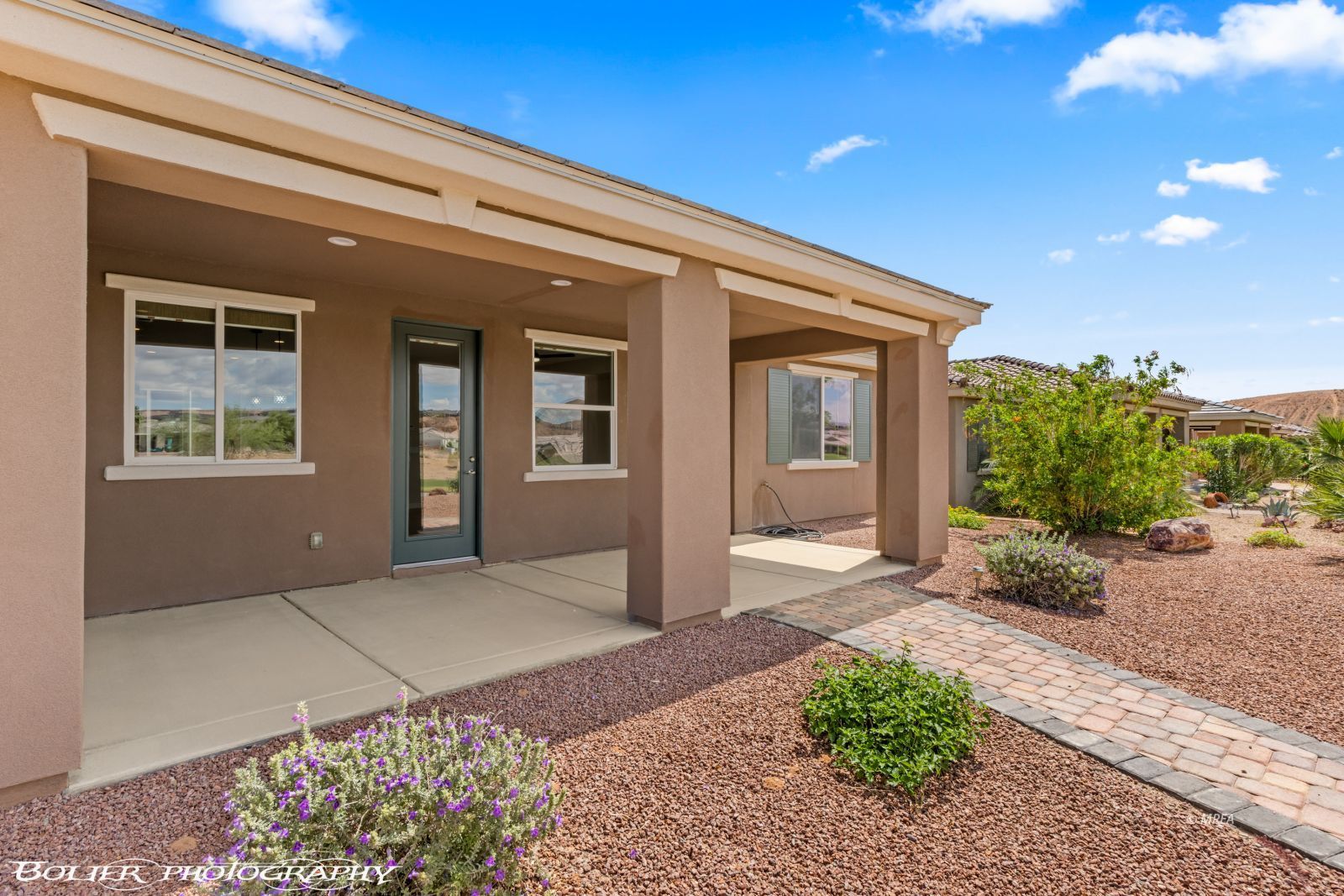 1355  Huntington Heights 