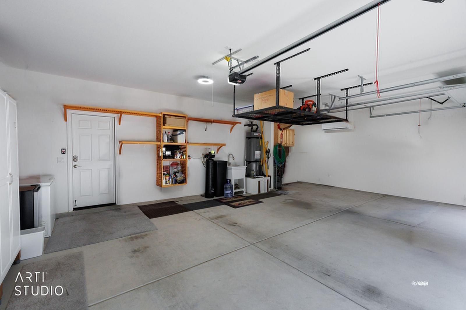 1059  Overlook Ln