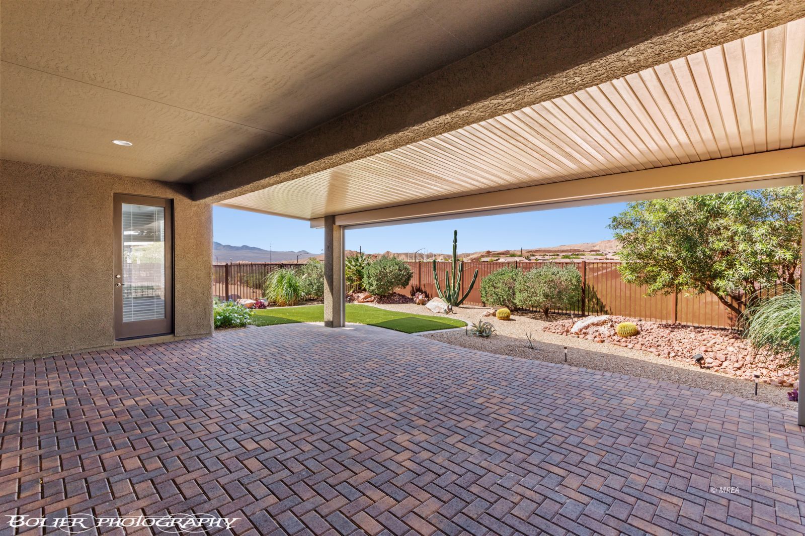 901  Emerald Pool Bluff 