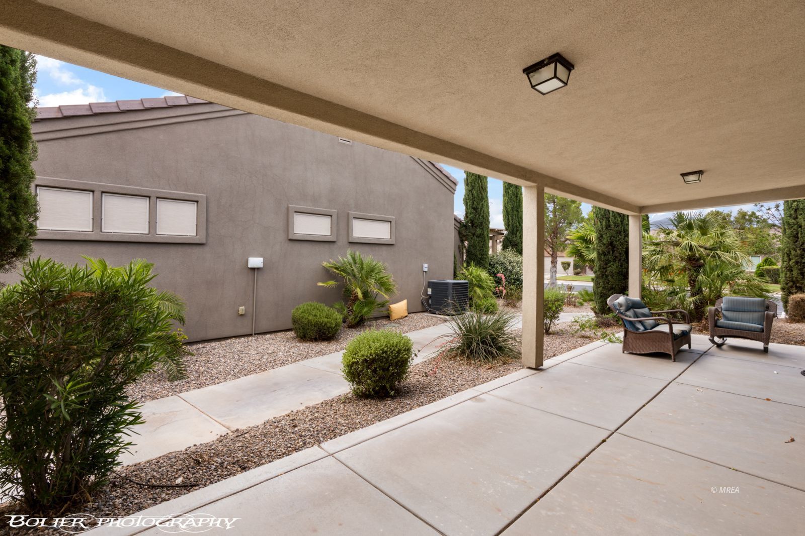 646  Jessica Dr