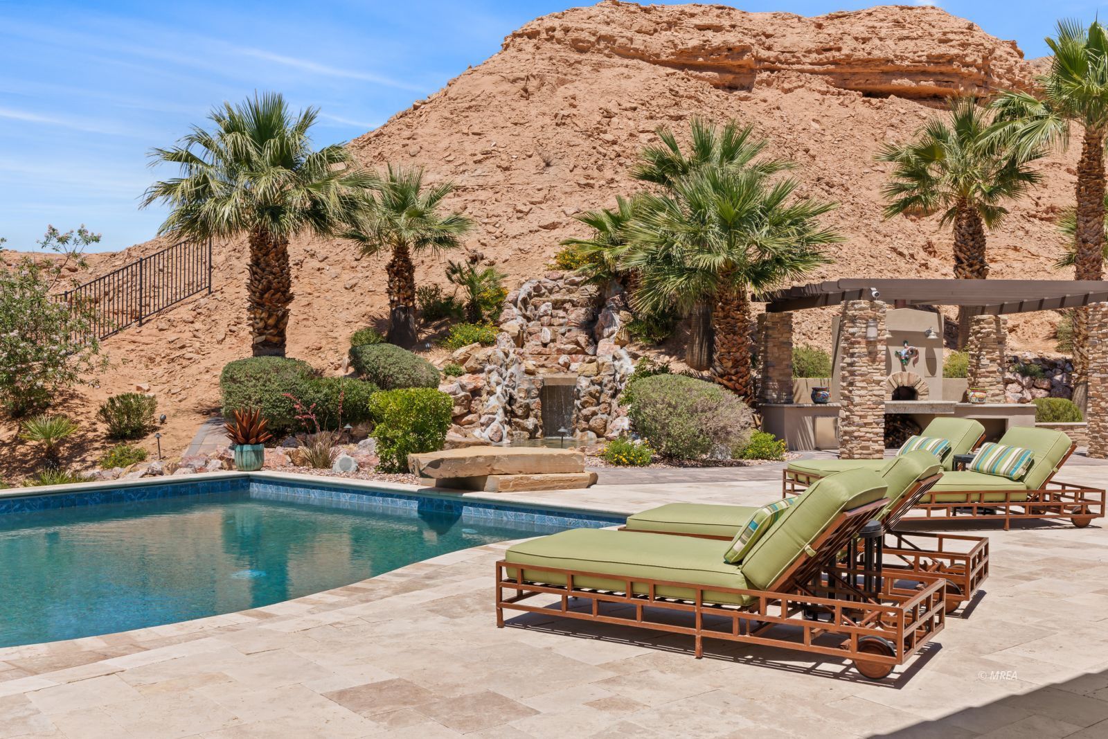 631  La Scala Dr