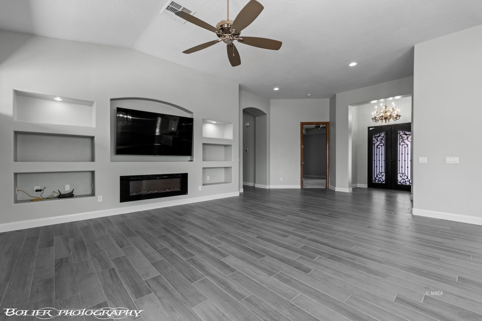 155  Seven Palms Way