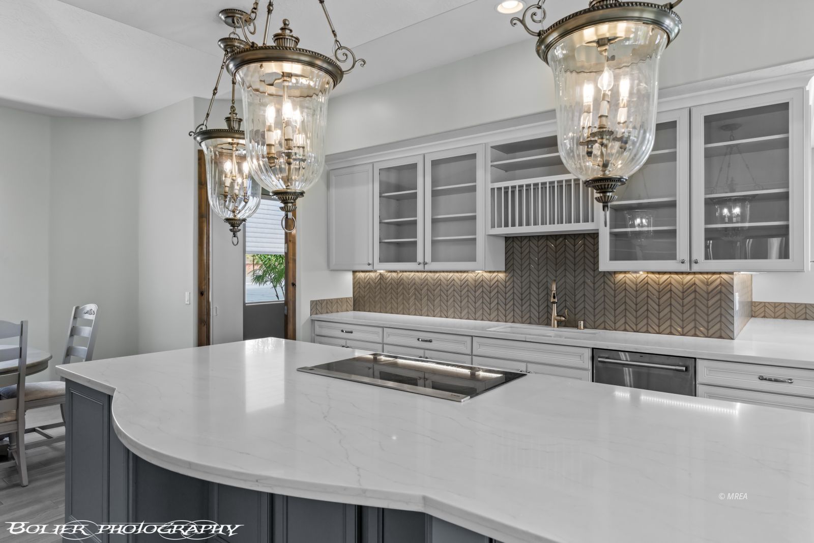 155  Seven Palms Way