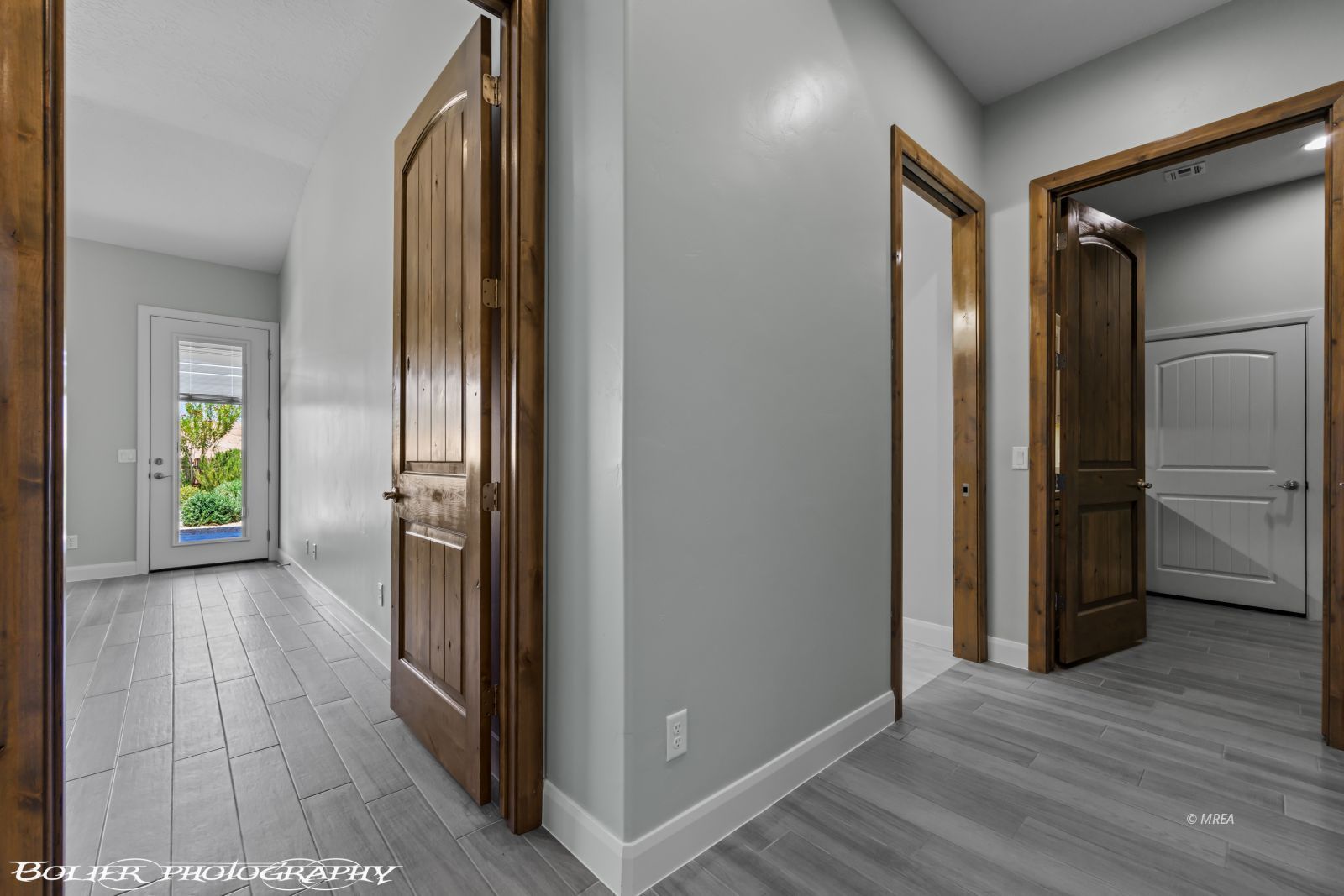 155  Seven Palms Way