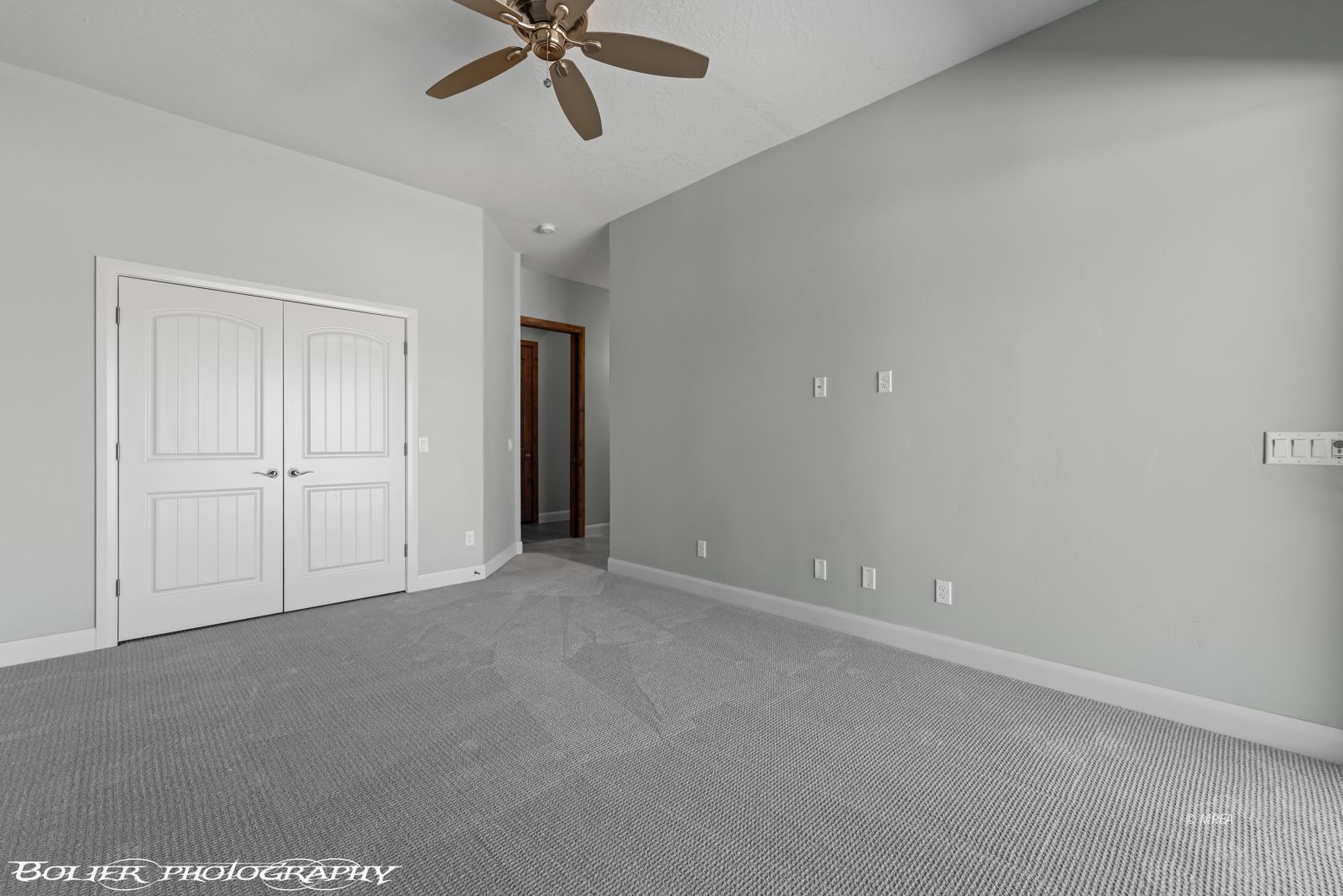 155  Seven Palms Way