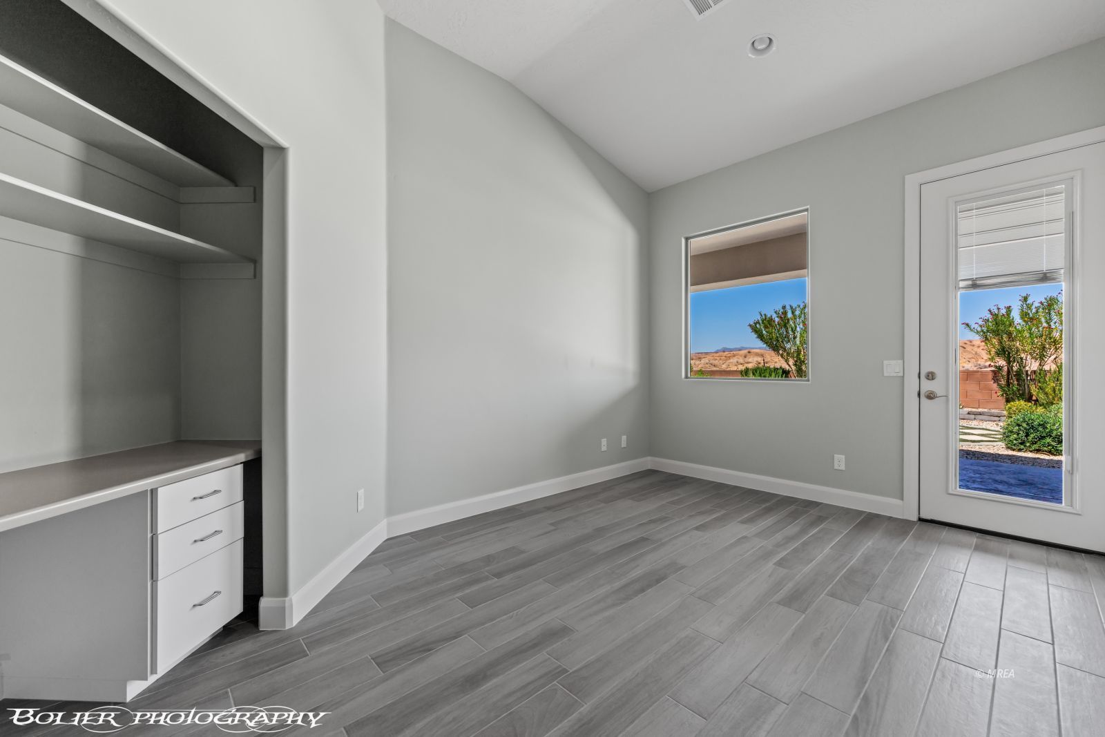 155  Seven Palms Way