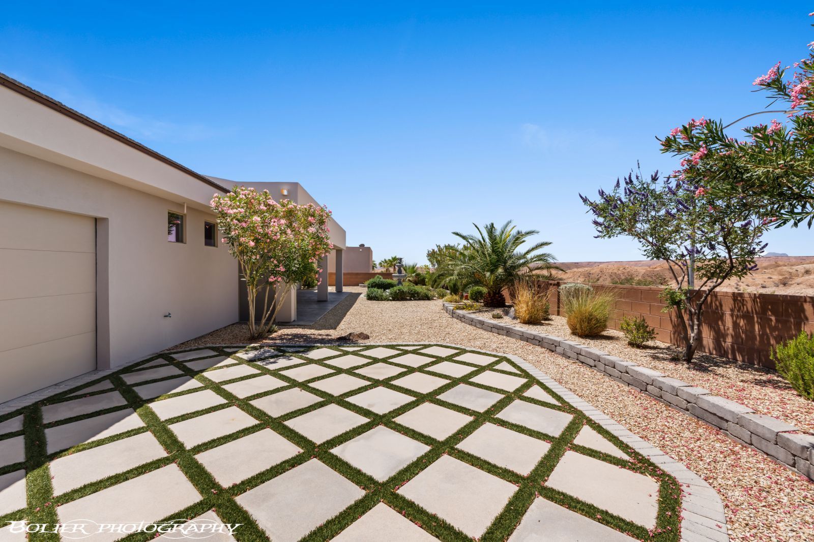 155  Seven Palms Way