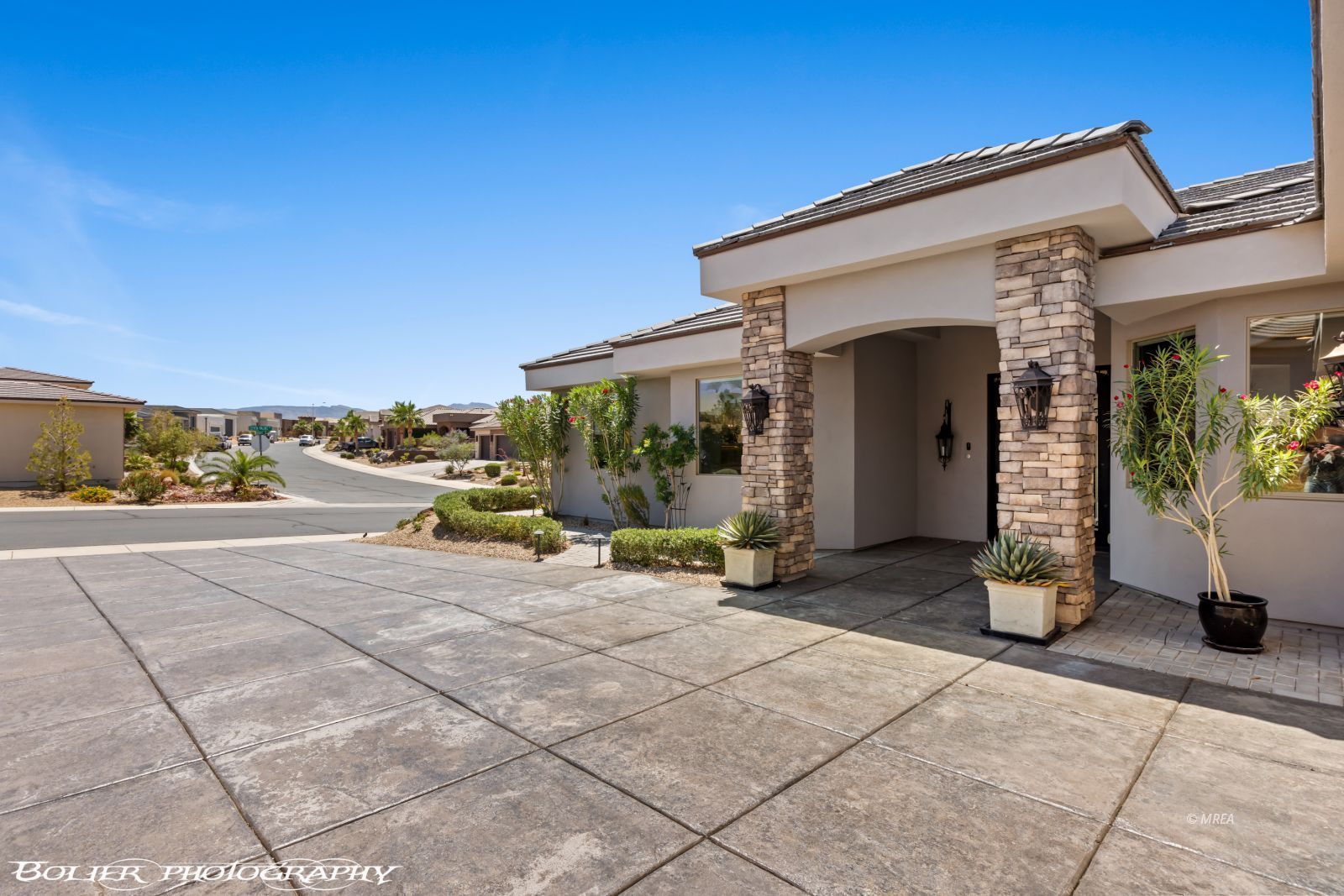 155  Seven Palms Way