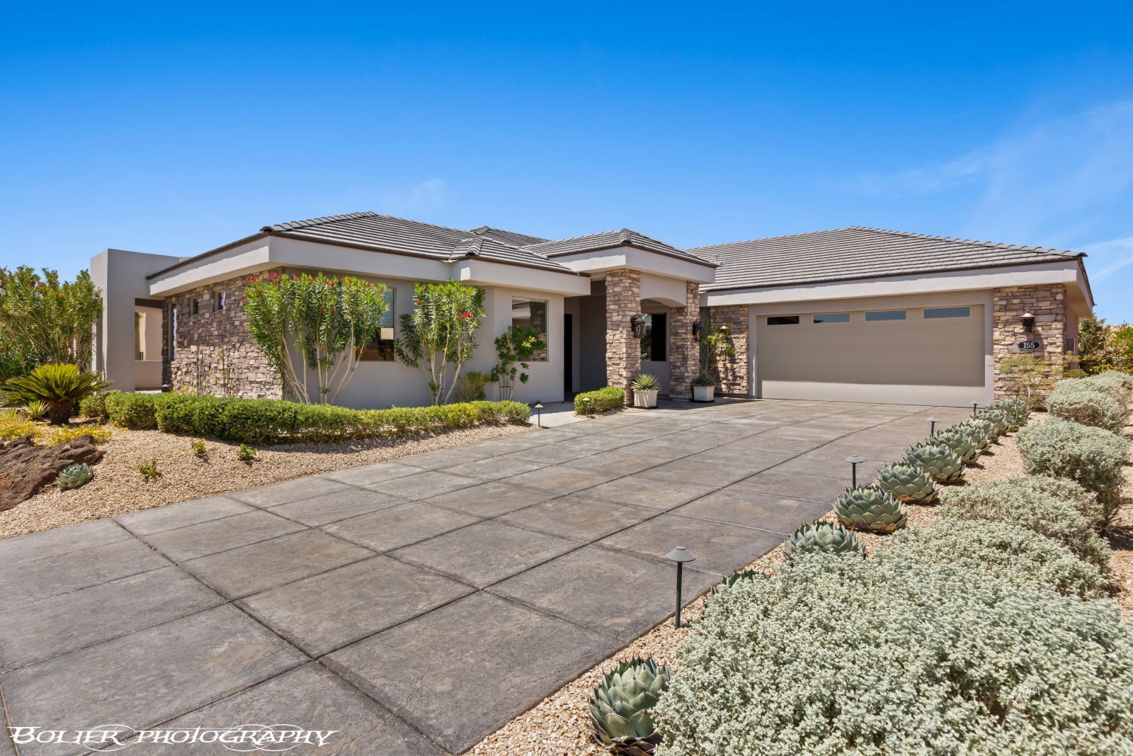 155  Seven Palms Way
