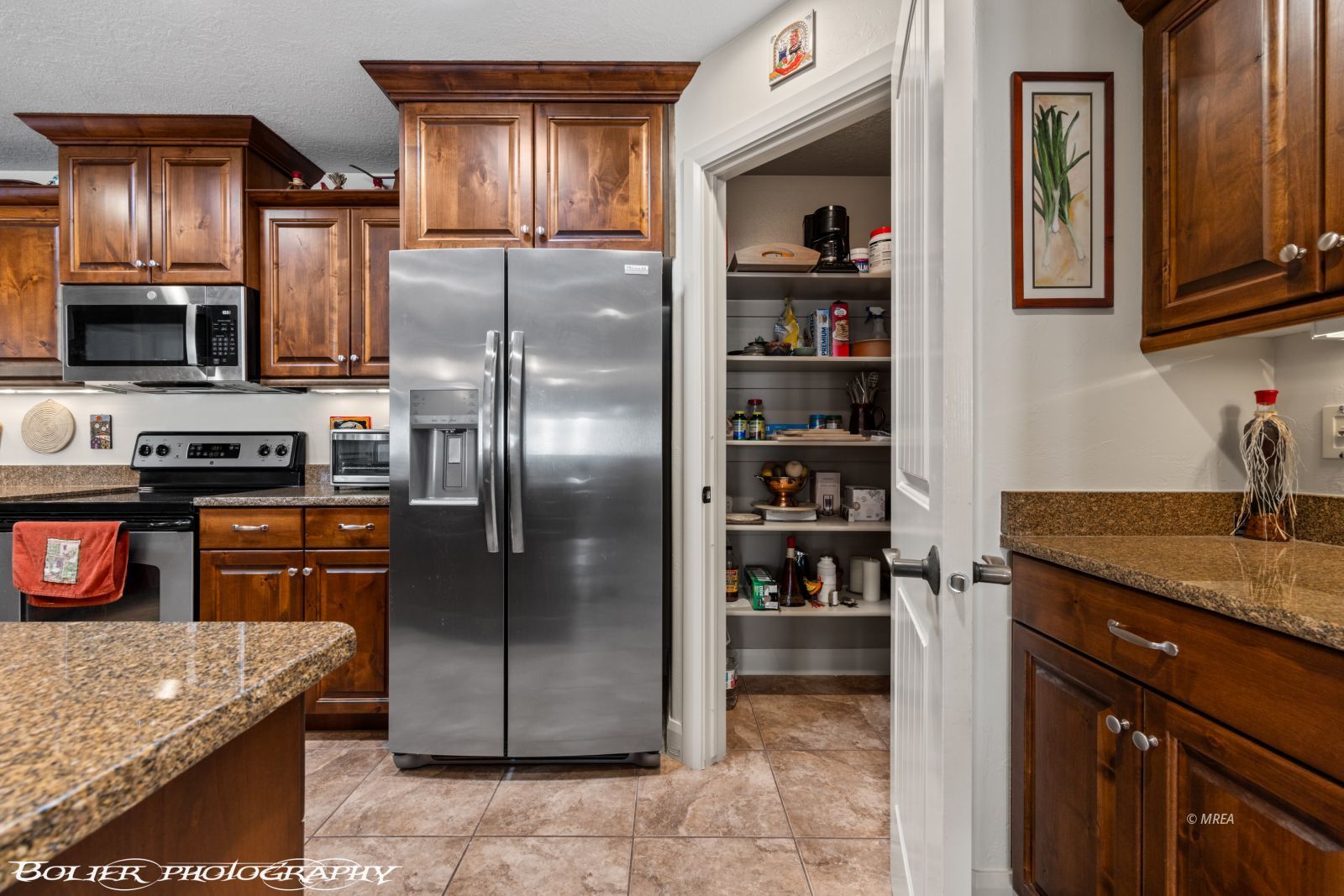 982  Buteo Bend 