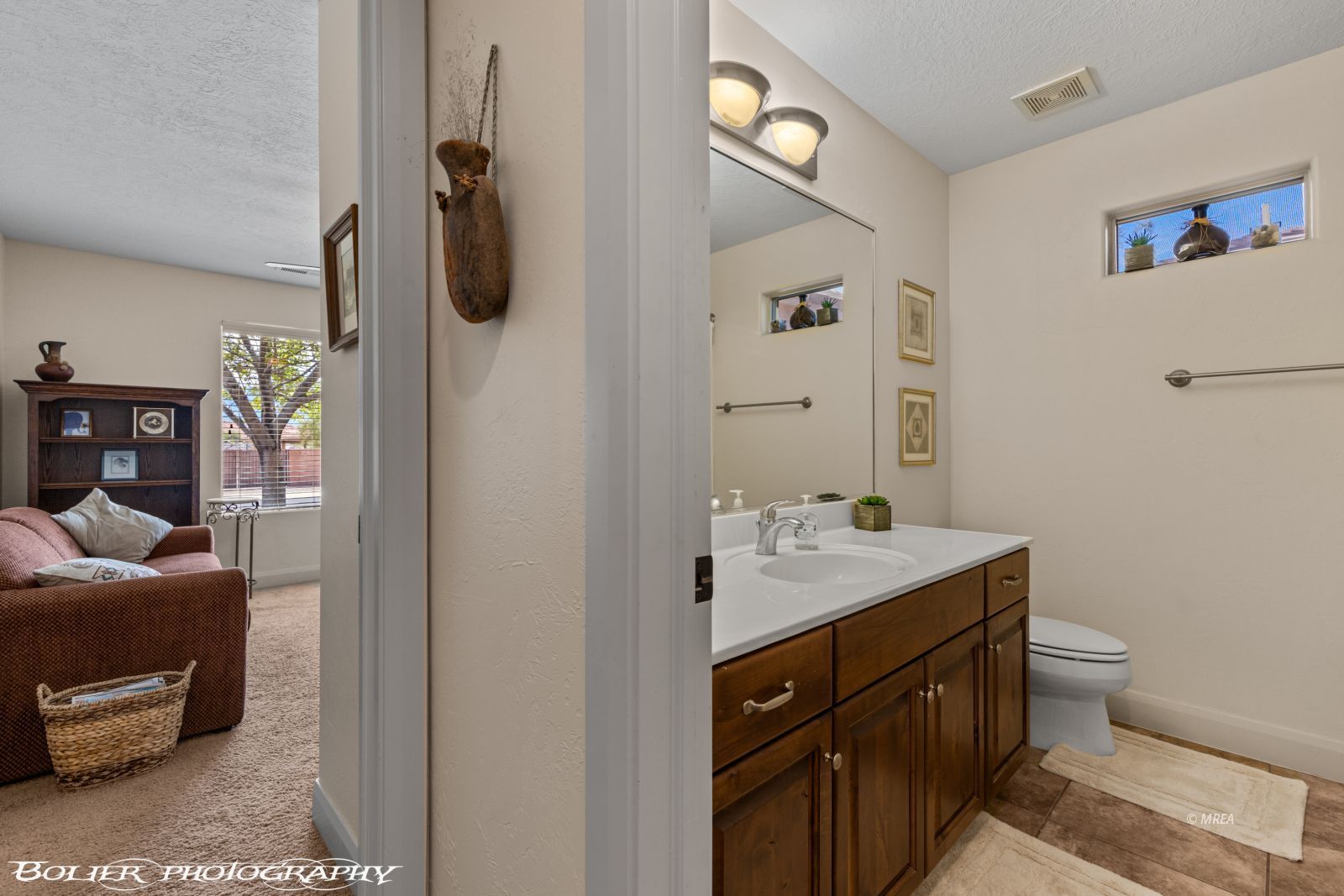 982  Buteo Bend 