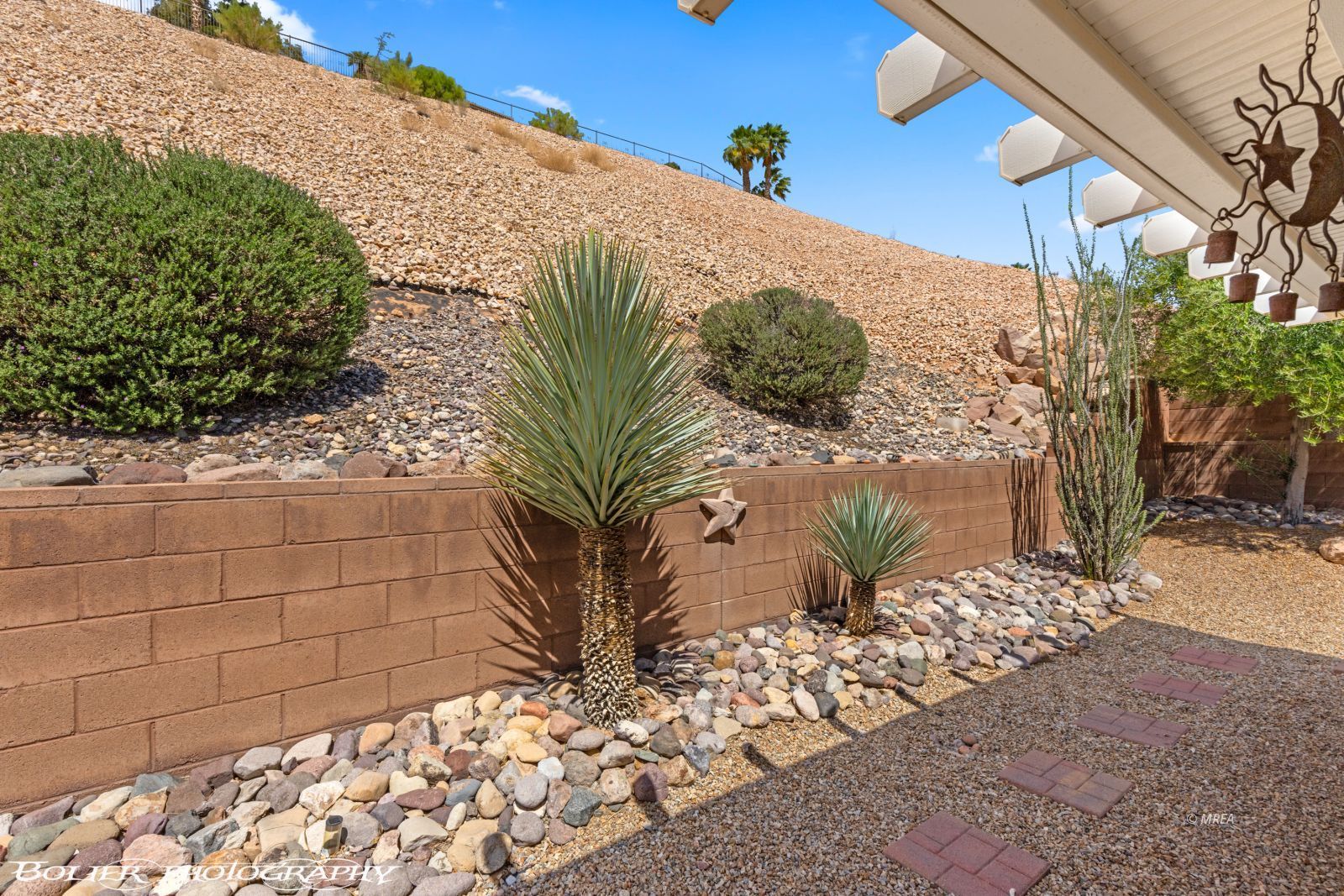 982  Buteo Bend 