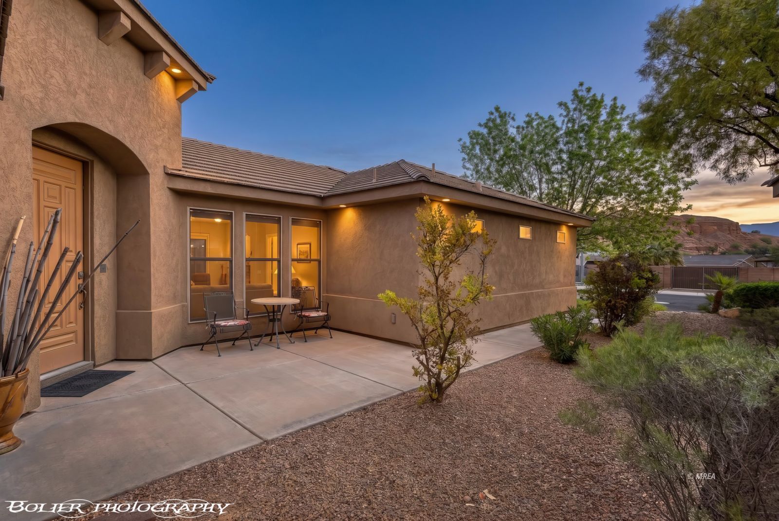 982  Buteo Bend 