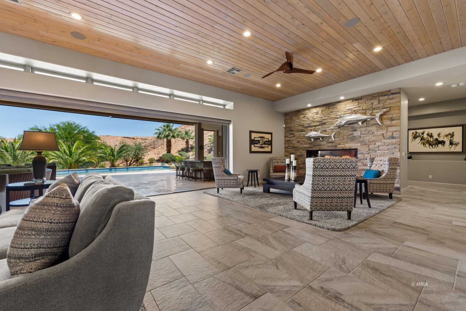 631  La Scala Dr