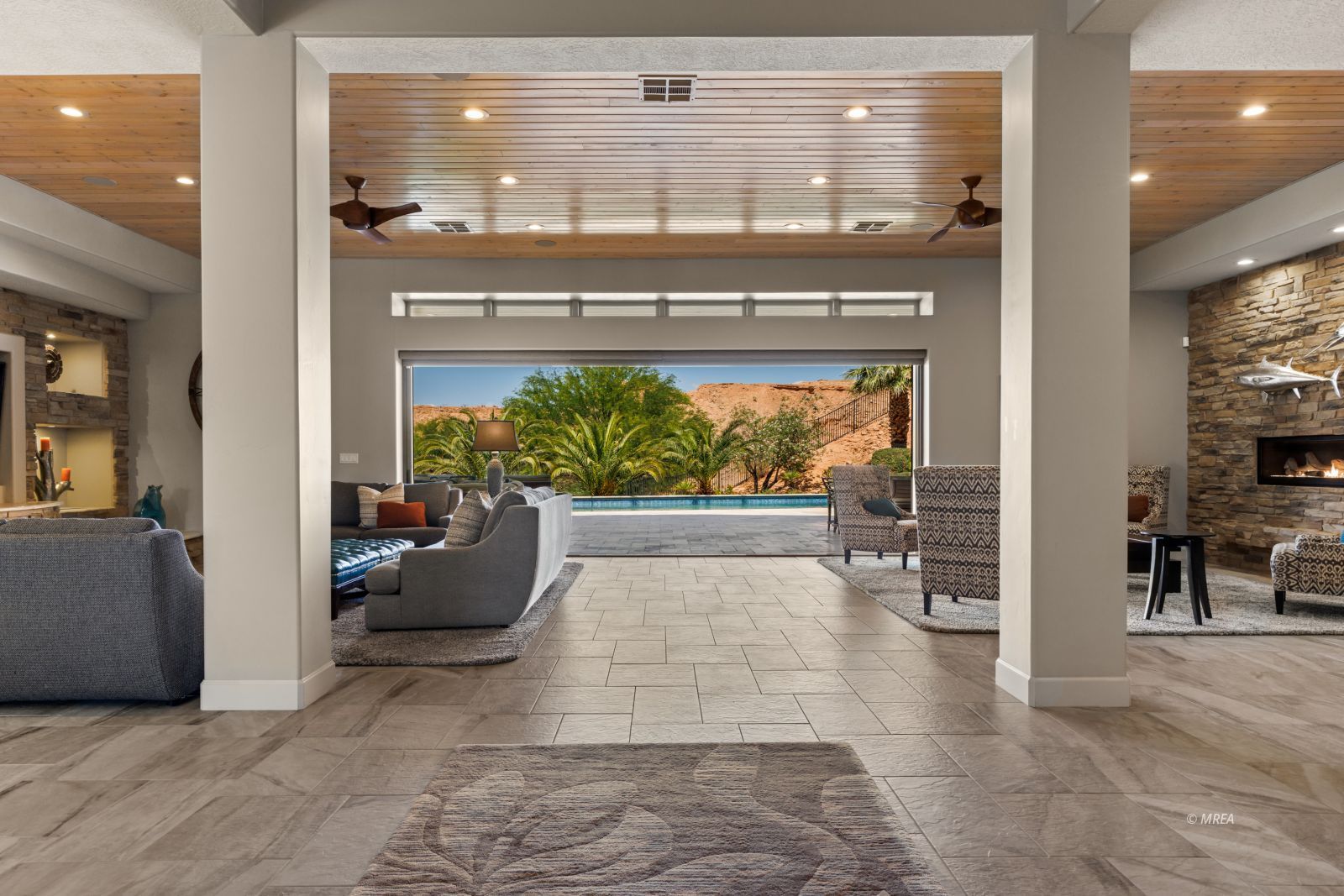 631  La Scala Dr
