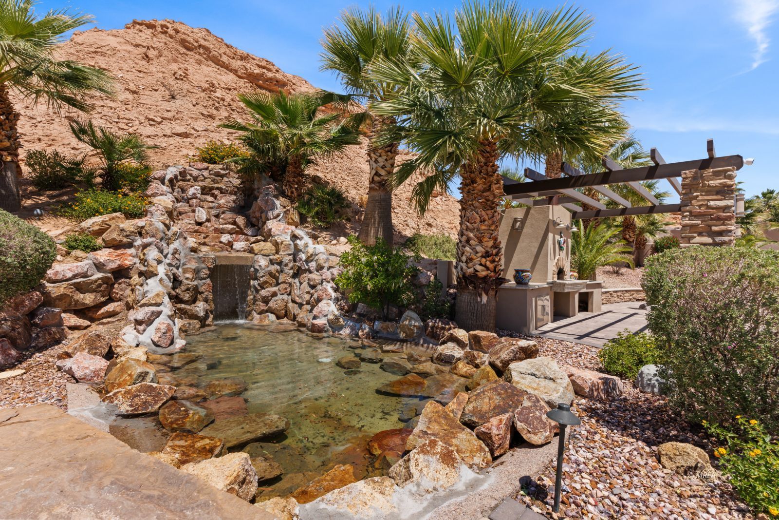 631  La Scala Dr