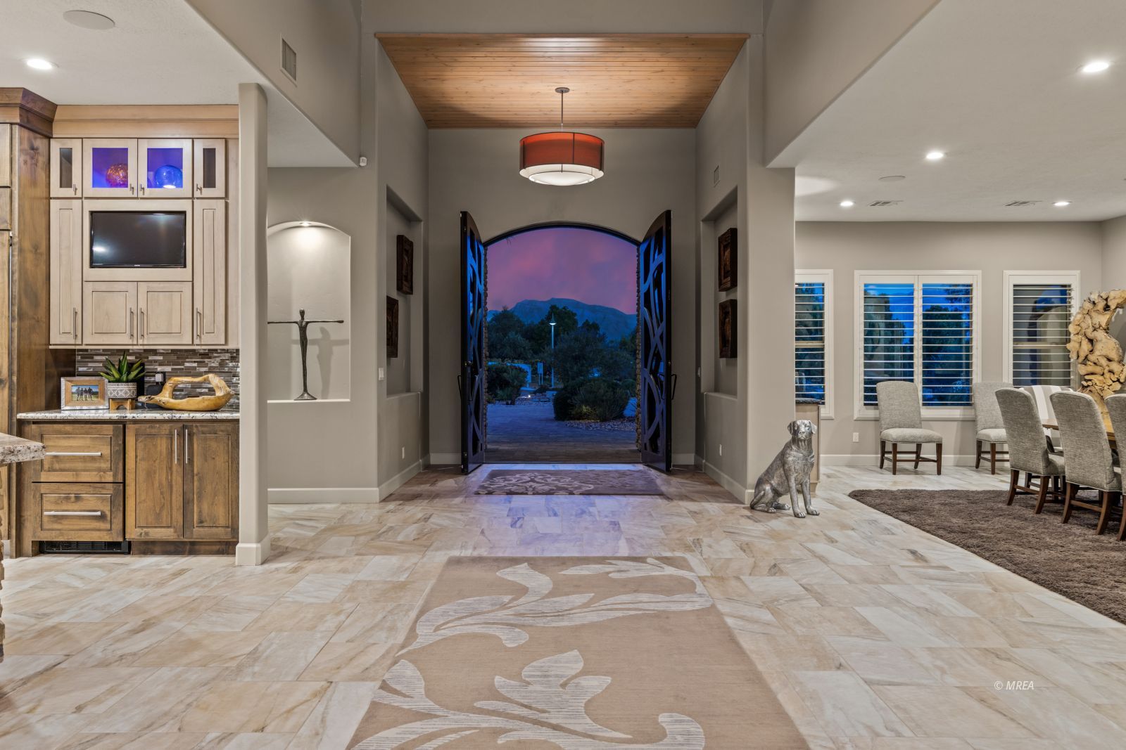 631  La Scala Dr