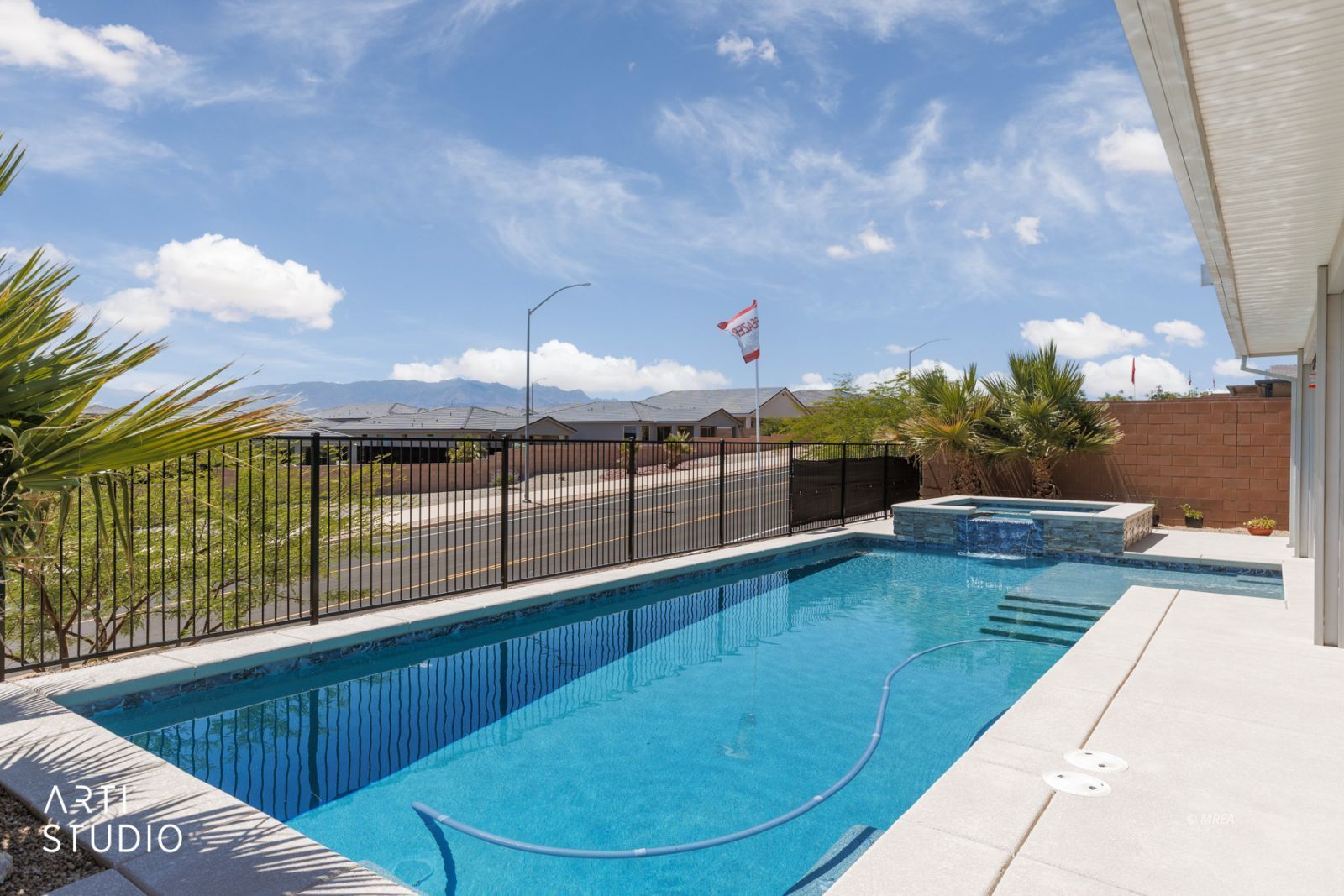 1486  Barrett Ln