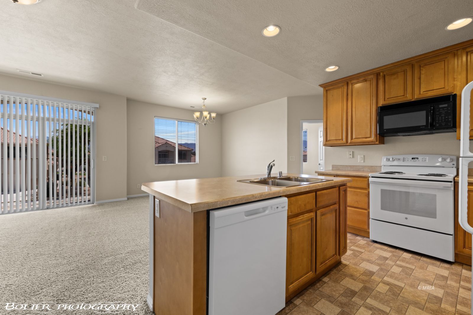 163  Desert Willow Ln #B