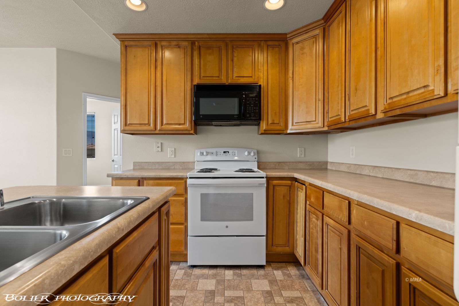 163  Desert Willow Ln #B
