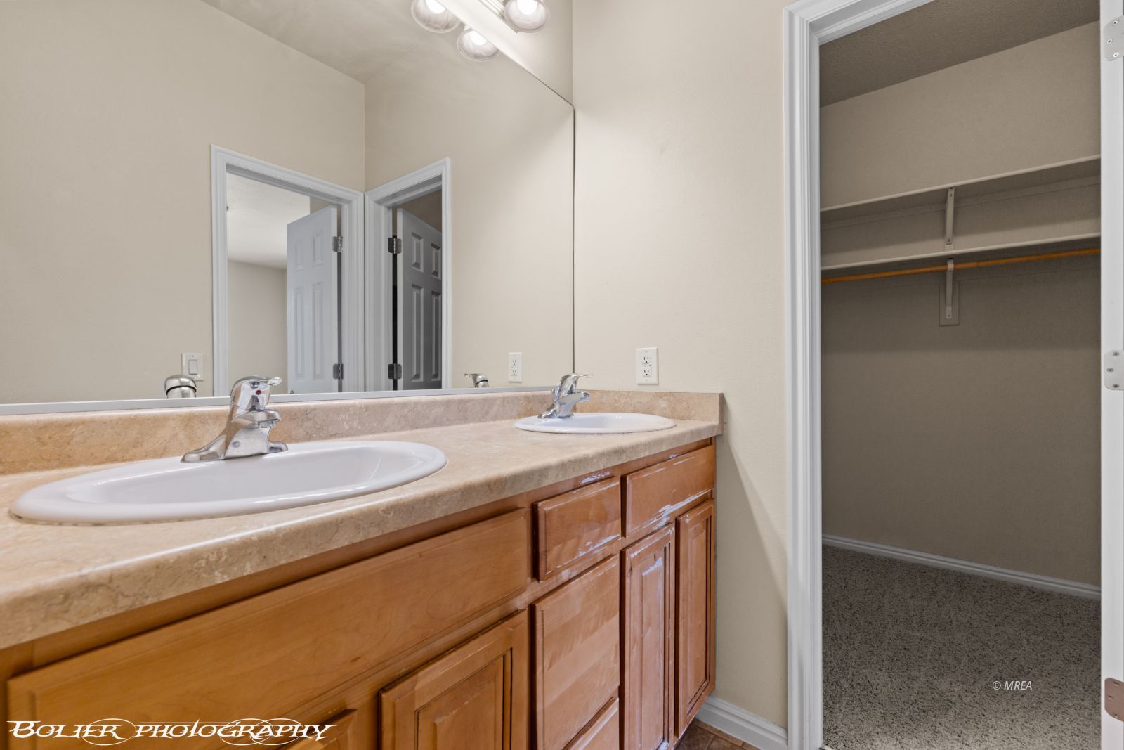 163  Desert Willow Ln #B