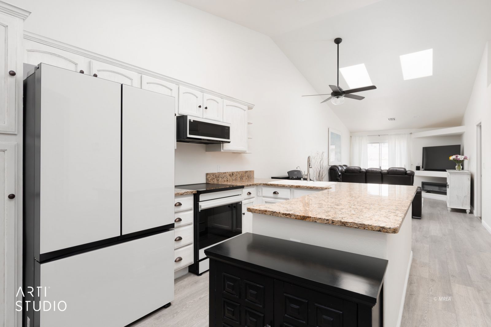 722  Peartree Ln