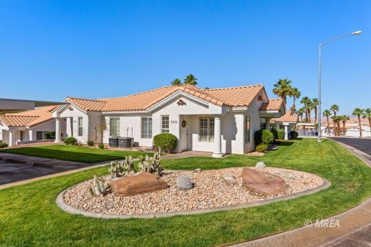 749 Dr ,Mesquite NV 89027