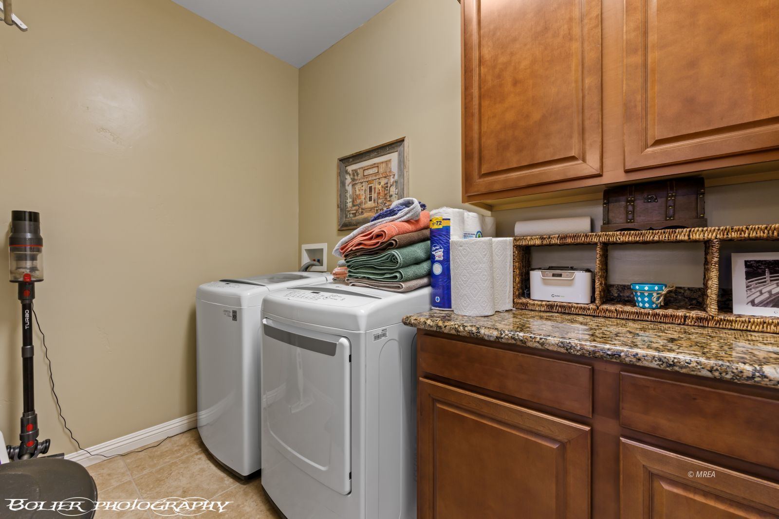 1421  Huntington Heights 