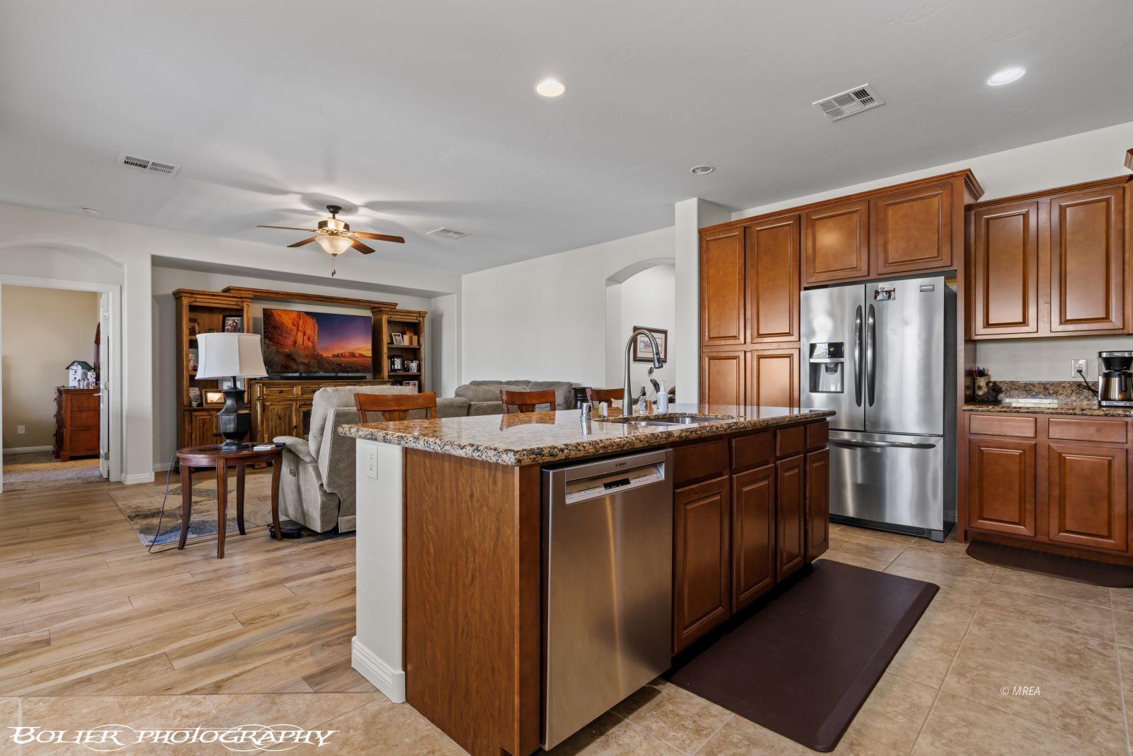 1421  Huntington Heights 