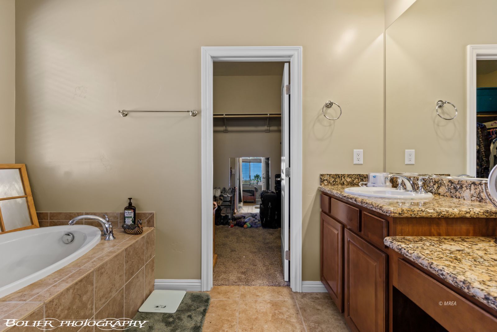 1421  Huntington Heights 