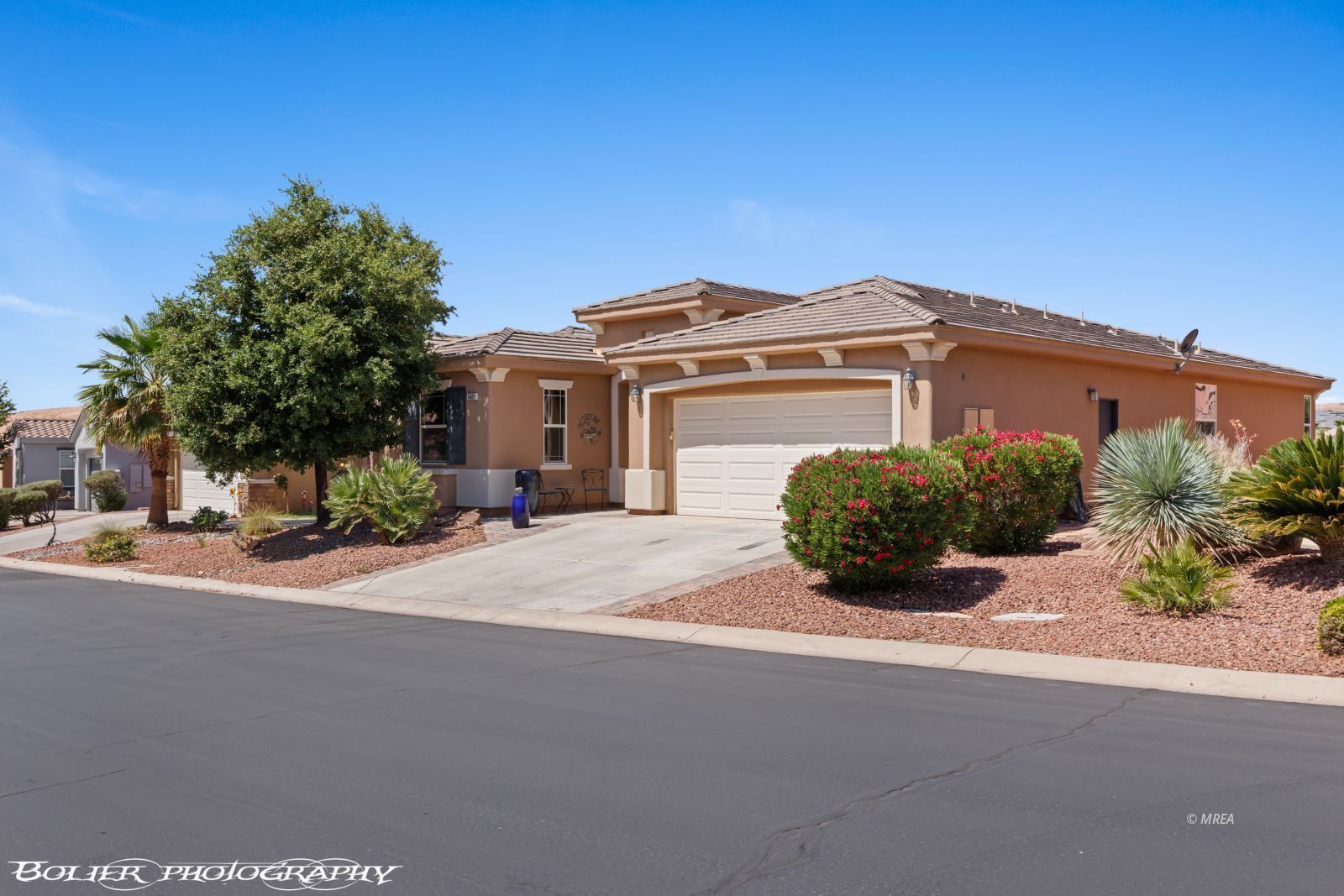 1421  Huntington Heights 