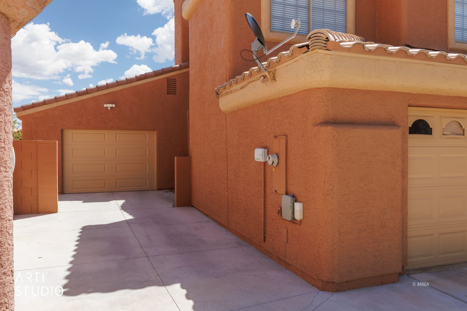 385  Ruby Cir
