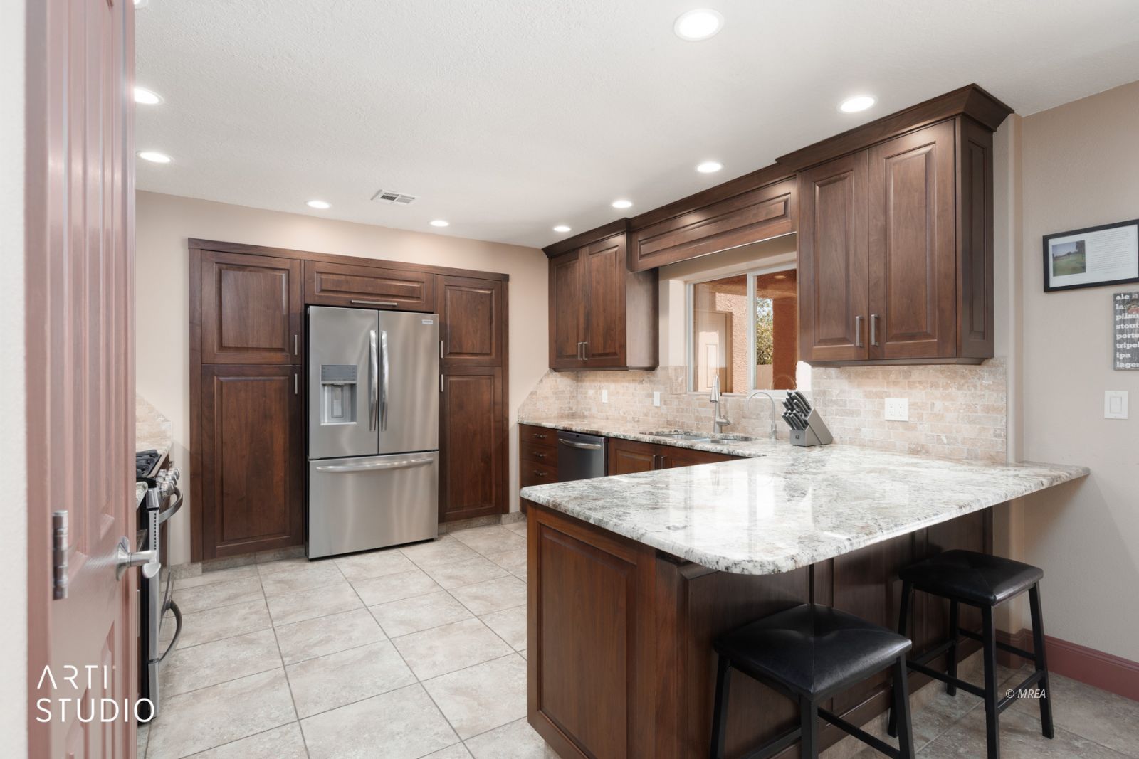 385  Ruby Cir