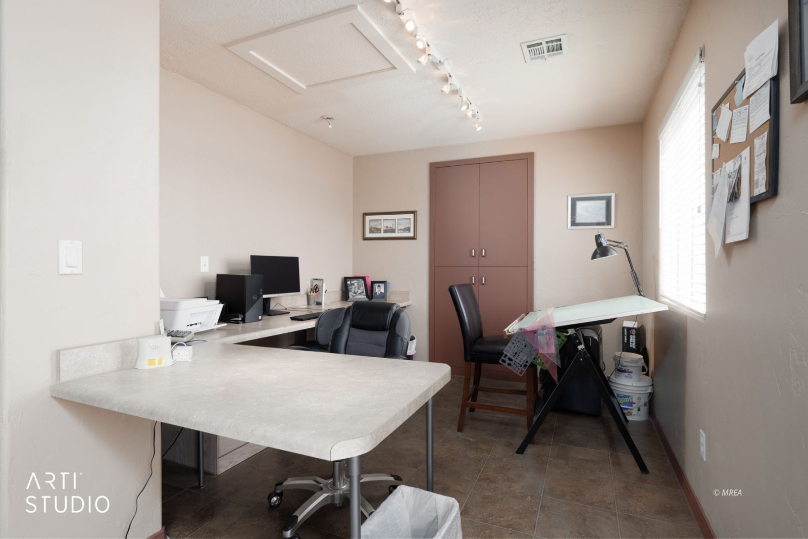 385  Ruby Cir