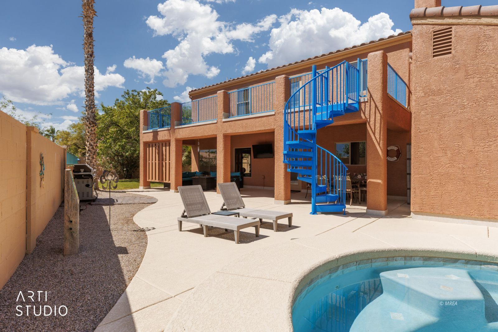 385  Ruby Cir