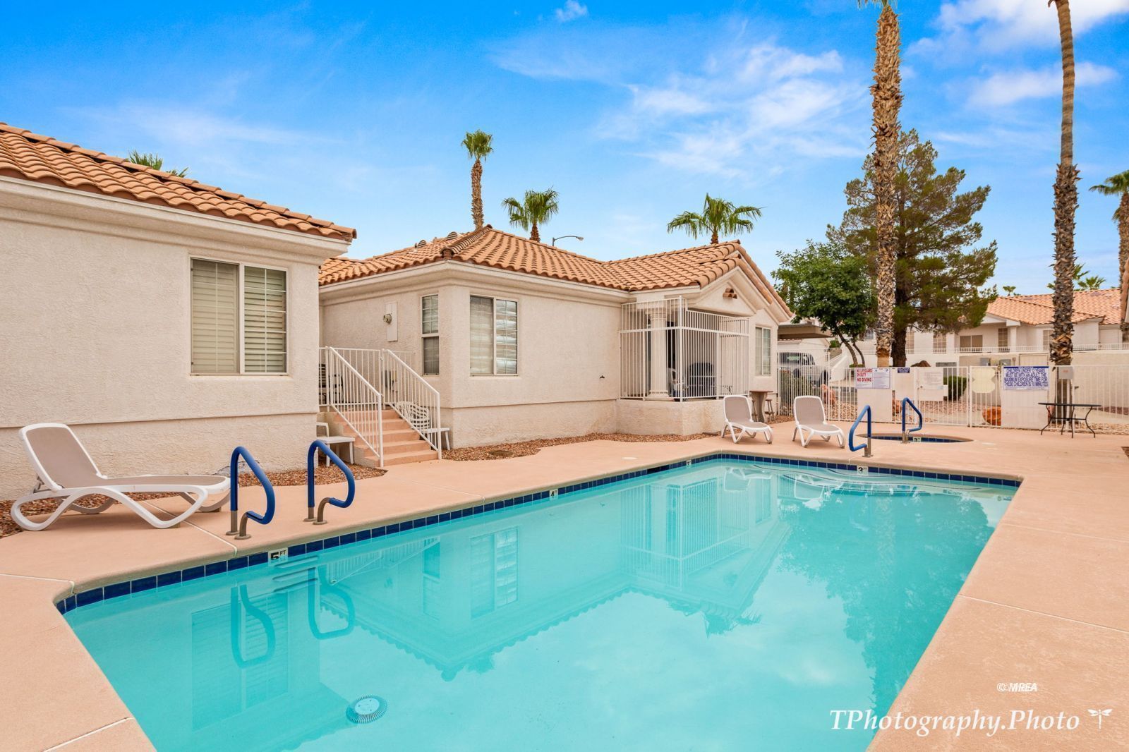 749  Mesa Springs Dr